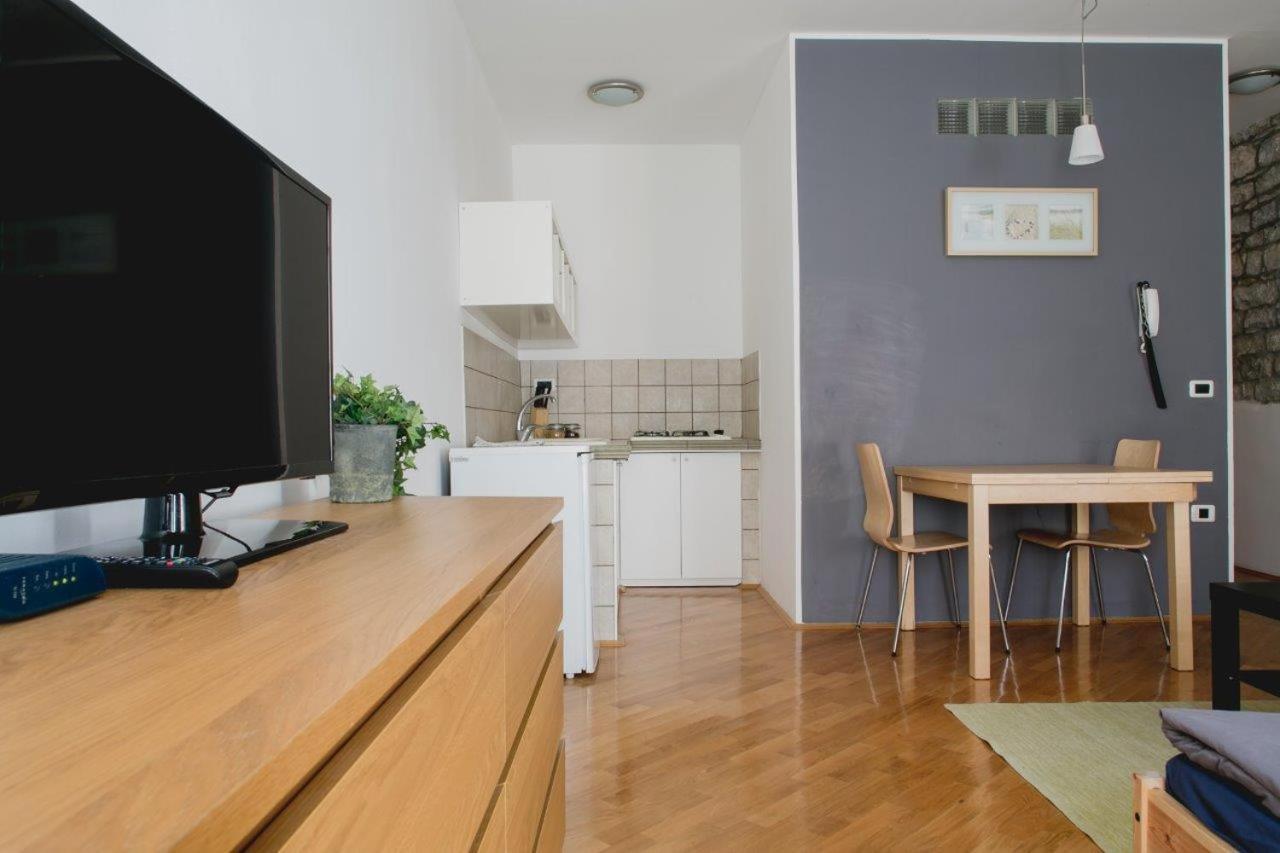 Apartments Artemus Music Piran Exterior foto